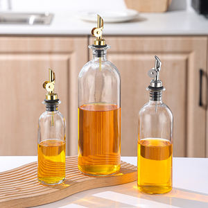 Bottiglia Dispenser per Olio d'Oliva Personalizzata <span class=keywords><strong>all</strong></span>'Ingrosso 200ml 500ml 1000ml Bottiglia in Vetro con Beccuccio Dosatore Pesante - Product Image 6