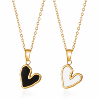 Collier Cœur Tendance pour Femme en Acier Inoxydable Plaqué Or, Pendentif Amour Élégant, Bijou Cadeau, Accessoire Quotidien