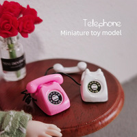 Téléphone fixe miniature en métal 1:12 pour maison de poupée, accessoire de jeu de scène alimentaire, modèle classique