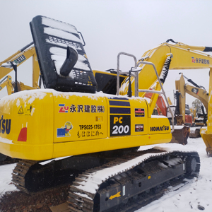 95% nuevo Original Japón Komatsu PC200 excavadora usada excavadora Komatsu de segunda mano PC200 a la venta - Product Image 1