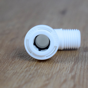 Conector de Codo de Conexión Rápida de 13.20 mm para Tubería PE de 3 Puntos, Adaptador de Entrada de Agua, Conector de Rosca Externa de Ángulo Recto - Product Image 2