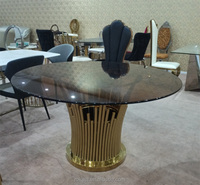 Ensemble de table à manger de luxe avec plateau en marbre, moderne, 6 à 8 chaises, pieds en acier inoxydable doré, plateau en verre, salle à manger, table ronde d'extérieur