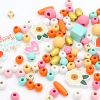 Kit de perles en bois à thème personnalisé, fabricant OEM ODM, ensemble de 450 pièces pour la création de bijoux pendentifs, conception pour la vente en gros et les marques privées