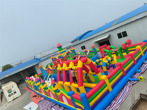 <span class=keywords><strong>Grand</strong></span> parc de combinaison de <span class=keywords><strong>trampoline</strong></span> de toboggan de château gonflable luxueux équipement d'amusement de <span class=keywords><strong>trampoline</strong></span> gonflable pour enfants en plein air - Product Image 4