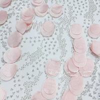 Tissu en dentelle rose 3D romantique à pétales, maille de tulle perlée argentée pour robe de mariée haute couture et robe de fée pour filles