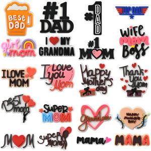 Venta al por mayor Día DE LA Madre Zueco Zapato Encantos PVC Suave Zapato Decoración Encantos 2,5-3,5 cm Opp Bolsa de Embalaje I Love Mother Charm - Product Image 1