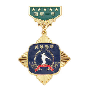 Médaillon personnalisé en métal de haute qualité - Product Image 6