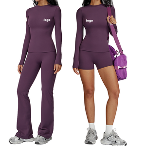 Completo Sportivo Personalizzato da <span class=keywords><strong>Donna</strong></span>: <span class=keywords><strong>T</strong></span>-<span class=keywords><strong>Shirt</strong></span> a Maniche Lunghe e Pantaloni a Zampa a Vita Alta con Controllo Pancia - Product Image 1