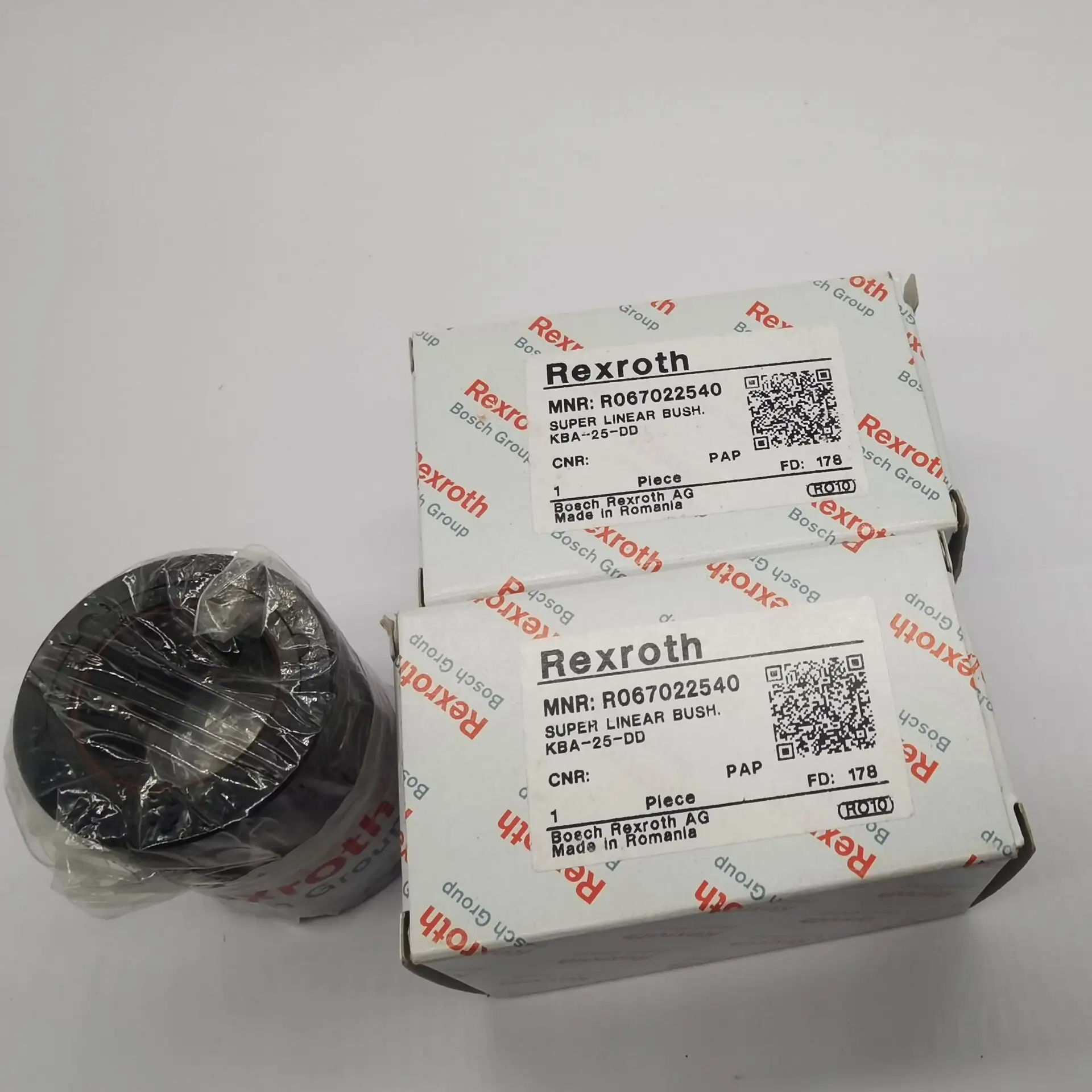 R067XX25XX/R067022540 रेक्सरोथ लीनियर बियरिंग्स RXROTH बॉल गाइड बुशिंग्स R067022540