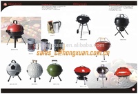 Barbecue au charbon de bois en forme de balle de golf avec poignée en bois