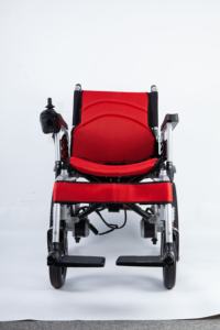 <span class=keywords><strong>Fauteuil</strong></span> roulant électrique pliable, chaise de mobilité portable pour personnes âgées avec télécommande, moteur puissant et transport facile - Product Image 2