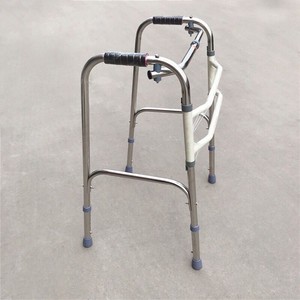 Andador con Ruedas Modelo Estándar para Apoyo a la Movilidad de Personas Mayores - Product Image 2