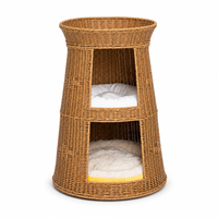 Tour pour chat à deux niveaux YAOYUE en rotin PE et acier carbone avec 2 lits doux, faite à la main, pour usage intérieur