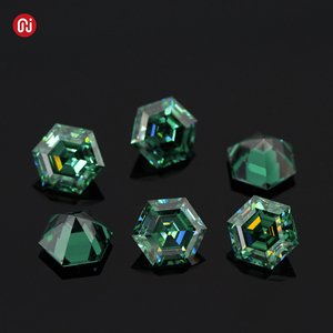 Gigajewe เพชรโมอิสสีเขียวใส VVS พลอยอัญมณีทรงหลวมสำหรับเป็นของขวัญหรือวันเกิด - Product Image 4