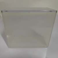 Boîte de présentation magnétique en acrylique moulé par injection sans soudure, étui de rangement transparent pour cartes Pokémon avec couvercle magnétique, vitrine pour objets de collection