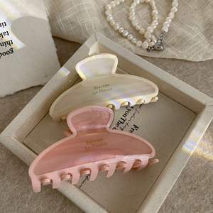 للبيع بالجملة إكسسوارات شعر بيضاء بتصميم مخصص للنساء من DOWELL إكسسوارات شعر بيضاء - Product Image 3