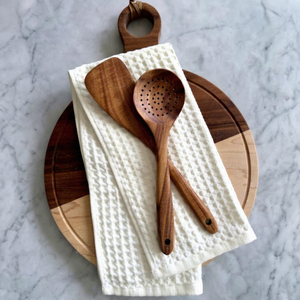 Spatule en bois pour sauténer, spatule de cuisine en bois naturel, ustensile de cuisine à long manche pour la friture et la préparation des aliments, écologique - Product Image 1