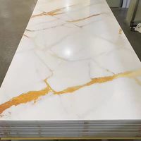 Décoration murale : Panneau mural en marbre UV à texture dorée, panneau flexible de grande taille, panneau en plastique de pierre, panneau mural WPC imperméable