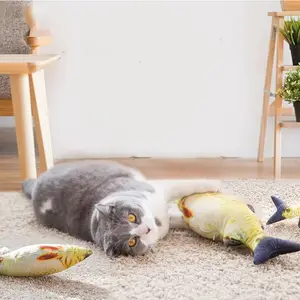 High Quality Funny Playing Durable Cat Interactive Toy Eco Friendly Plush Catnip Fish Pet Toy For Cat