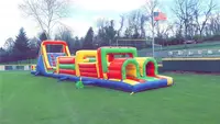 Quảng Châu Nhà Máy Giá Rẻ Trò Chơi Cuộc Đua Ngoài Trời Lớn Lâu Đài Bouncy Điên Tùy Chỉnh Inflatable Run Insane Obstacle Course