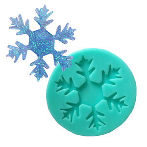 Christmas Style Silicone Cake Mold For DIY Baking Fondant Decorating 1 Pc Snowflake Series - Product Image 3