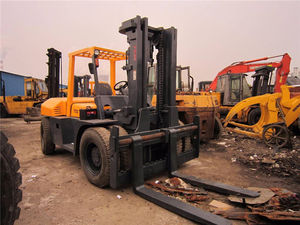 สภาพดีที่มีคุณภาพสูงใช้รถยก TCM FD100 10ตันญี่ปุ่นเดิมที่มีราคาที่ดีในสต็อกเพื่อขาย - Product Image 4