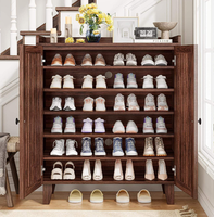 Meuble à chaussures moderne en noyer avec étagères réglables et portes à lattes respirantes – Rangement d'entrée en bois pour appartement et hôtel (vente en gros)