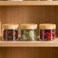 Pot de conservation alimentaire transparent en PET avec couvercle à vis anti-fuite, col à 56 dents, couvercle à motif bois par transfert d'eau, étiquette personnalisée avec impression UV