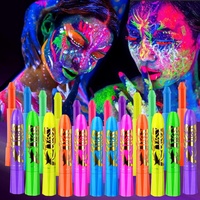 12 bâtons de peinture néon pour le visage et le corps, crayons de maquillage fluorescents UV sous lumière noire, kit de peinture faciale pour Halloween et soirées phosphorescentes