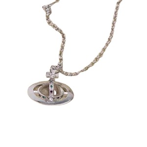 Collar con Colgante OVNI de Cobre y Circonita de la Reina Vivienne, Joyería de Moda Europea y Americana para Mujer, Venta al por Mayor - Product Image 5