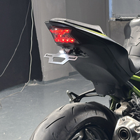 Support de plaque d'immatriculation arrière universel pour moto TECO en acier inoxydable noir avec éclairage LED pour Kawasaki Z900/ZR900/Z900SE 2017-2024 (1