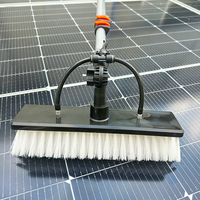 Brosse de pulvérisation manuelle télescopique en aluminium SUNNOVA S1 pour le nettoyage des panneaux solaires photovoltaïques - Prix abordable pour usage domestique/commercial