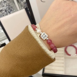 Pulsera de Cuarzo Fresa, Plata de Ley S925, Perla Natural, Diseño Minimalista, Joyería para Uso Diario de Mujer - Product Image 2