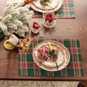 Bán buôn in <span class=keywords><strong>Linen</strong></span> Thêu kẻ sọc đỏ giáng sinh khăn ăn bảng vải khăn ăn - Product Image 4