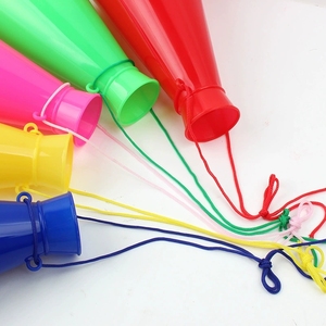 Megáfono de plástico colorido con forma de cono, bocina de animación con cordón para partidos deportivos, fiestas, carnavales y accesorios de animación. - Product Image 3