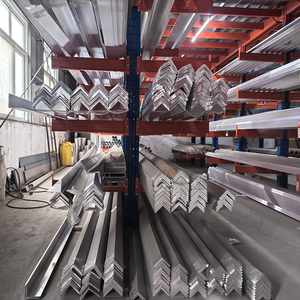 Bajo precio 1000 3003 5065 75*75 <span class=keywords><strong>20X20</strong></span> 50X50mm <span class=keywords><strong>Aluminio</strong></span> metal acero al carbono Hojas de acero en forma de L <span class=keywords><strong>barra</strong></span> angular para la construcción - Product Image 4