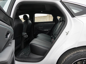 Qin L DM-I 2026, version haut de gamme, véhicule à énergie nouvelle avec une autonomie de 128 km et une batterie de 15,87 kWh, charge rapide - Product Image 6
