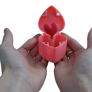 3D Printed Surprise <b>Box</b> Heart Shape Plastic Magnetic Valentine'S Day <b>Gift</b> Toy With Spring Mechanism For Couples - Product Image 4