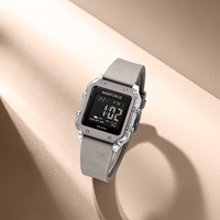 Montre numérique NAVIFORCE 6105 avec bracelet en silicone, montre carrée en polycarbonate, fabricants en Chine, commerce