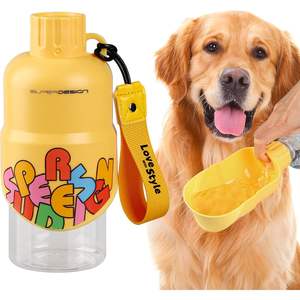 Botella de agua para perros, amarilla, portátil, a prueba de fugas, con tazón para mascotas de viaje - Product Image 1