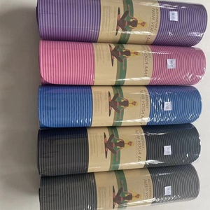 Cosmo Không Có Moq Chất Lượng Cao Thân Thiện Với Môi Thêm Dày Nbr Bọt Yoga Mat 10Mm Và 15Mm Độ Dày Tùy Chọn Có Sẵn - Product Image 1