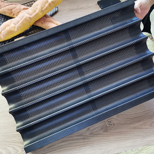 Teglie per Baguette Perforate in Metallo, Set da <span class=keywords><strong>5</strong></span> Pezzi, Teglie in Alluminio per Pane Francese - Product Image 3