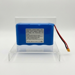 Paquete de Baterías Recargables <span class=keywords><strong>Lifepo4</strong></span> 32700 12.8V 6000mAh <span class=keywords><strong>4S1P</strong></span>, Batería de Litio de 12.8V 6Ah para Luz LED Solar con PCB 32700 6000mAh - Product Image 1