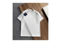 Nouveau modèle de t-shirt imprimé unisexe, respirant et confortable, idéal pour les tenues décontractées quotidiennes et les tenues de bureau.