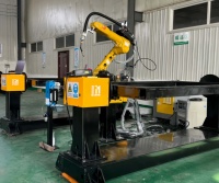 Système de robot de soudage industriel Fanuc et Kawasaki 6 axes BA006L pour MIG/MAG/CO2