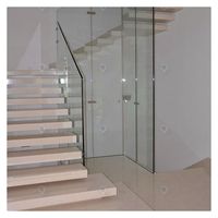 Rampe d'escalier moderne en acier inoxydable et verre Prima Custom avec marches en bois pour escaliers intérieurs droits et flottants
