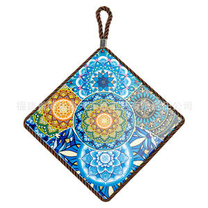 Posavasos Cuadrado de Cerámica Estilo Bohemio con Diseño Floral, Aislante del Calor para Cocina - Product Image 1