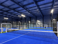 Usine de terrains de padel panoramiques sur mesure, terrains de padel en gazon artificiel pour l'extérieur et l'intérieur, terrains de padel de type suspension personnalisés pour clubs