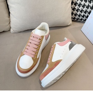 Chaussures de créateur de luxe, baskets originales McQueenes personnalisées, antidérapantes et confortables, chaussures épaisses pour hommes, chaussures de course - Product Image 2