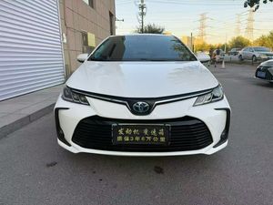 Toyota Corolla <span class=keywords><strong>Híbrido</strong></span> <span class=keywords><strong>2022</strong></span> Usado, 1.8L E-CVT Sedán, Techo Solar, Bajo Consumo de Combustible, Blanco, Auto <span class=keywords><strong>Híbrido</strong></span> Económico, China - Product Image 3